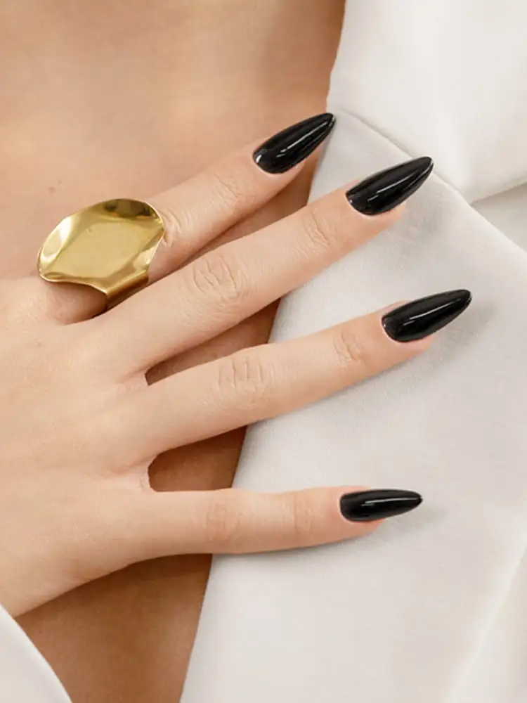 iq vegan nail polish 036