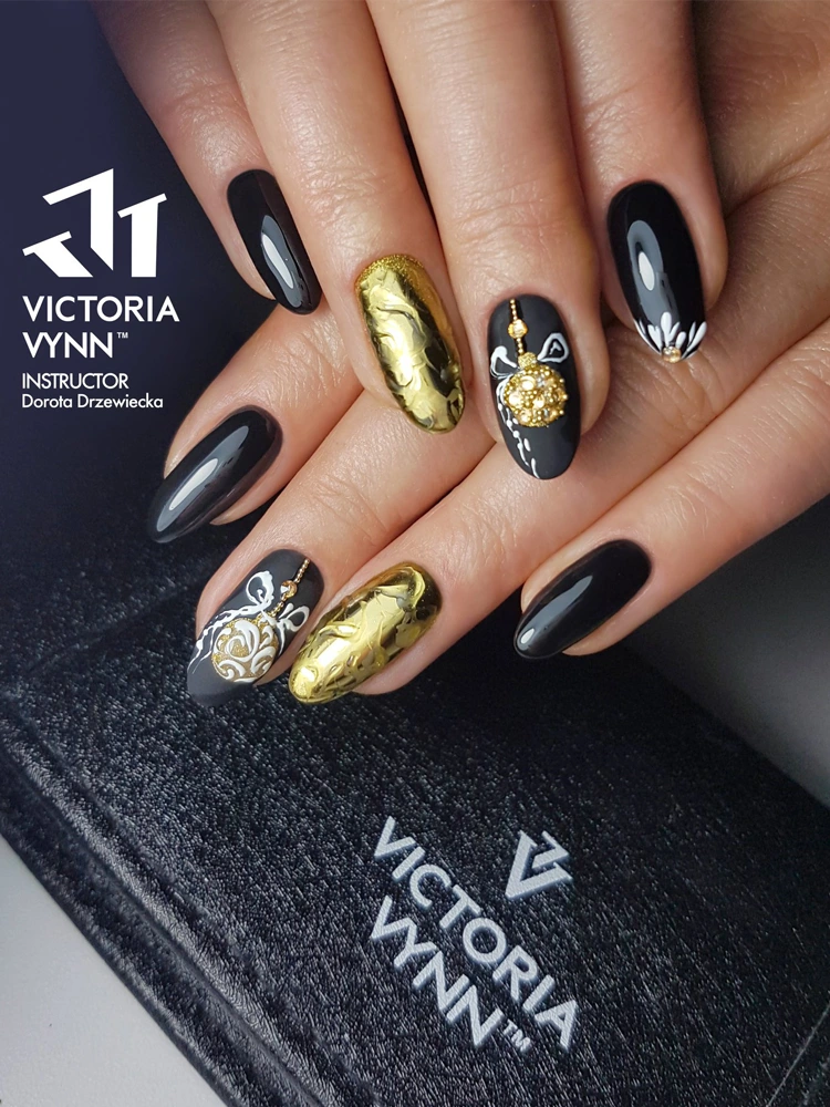 Best Intense Black Gel Nails Victoria VYNN Pure Creamy Hybrid 036 Jet Black 1 6