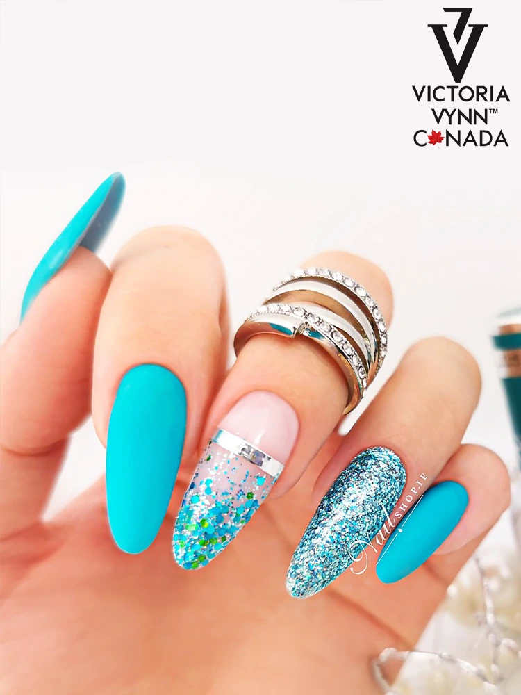Best Turquoise Green Nails Victoria VYNN Pure Creamy Hybrid 068 By the Bay 1 1