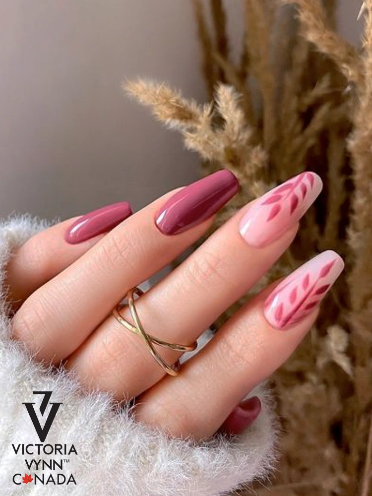 Pure Creamy Hybrid Gel Polish No. 051 Sugar Plum 6 Special Violet Gel Nails Victoria VYNN Pure Creamy Hybrid 051 Sugar Plum