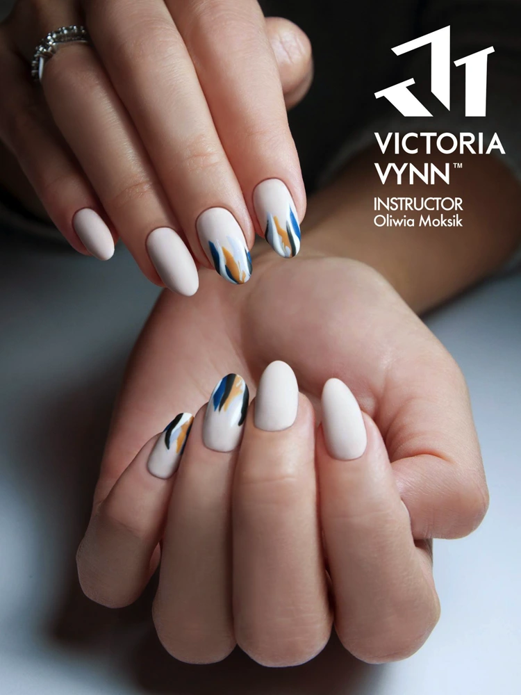 Pure Creamy Hybrid Gel Polish No. 074 Toasted Almond 10 best nude pink nails Victoria VYNN Pure Creamy Hybrid Toasted Almond 074 1 2