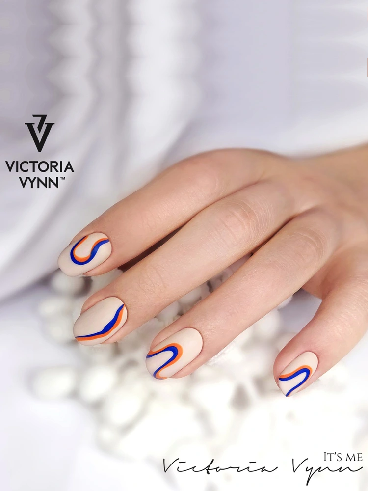 Pure Creamy Hybrid Gel Polish No. 074 Toasted Almond 12 best nude pink nails Victoria VYNN Pure Creamy Hybrid Toasted Almond 074 1 3