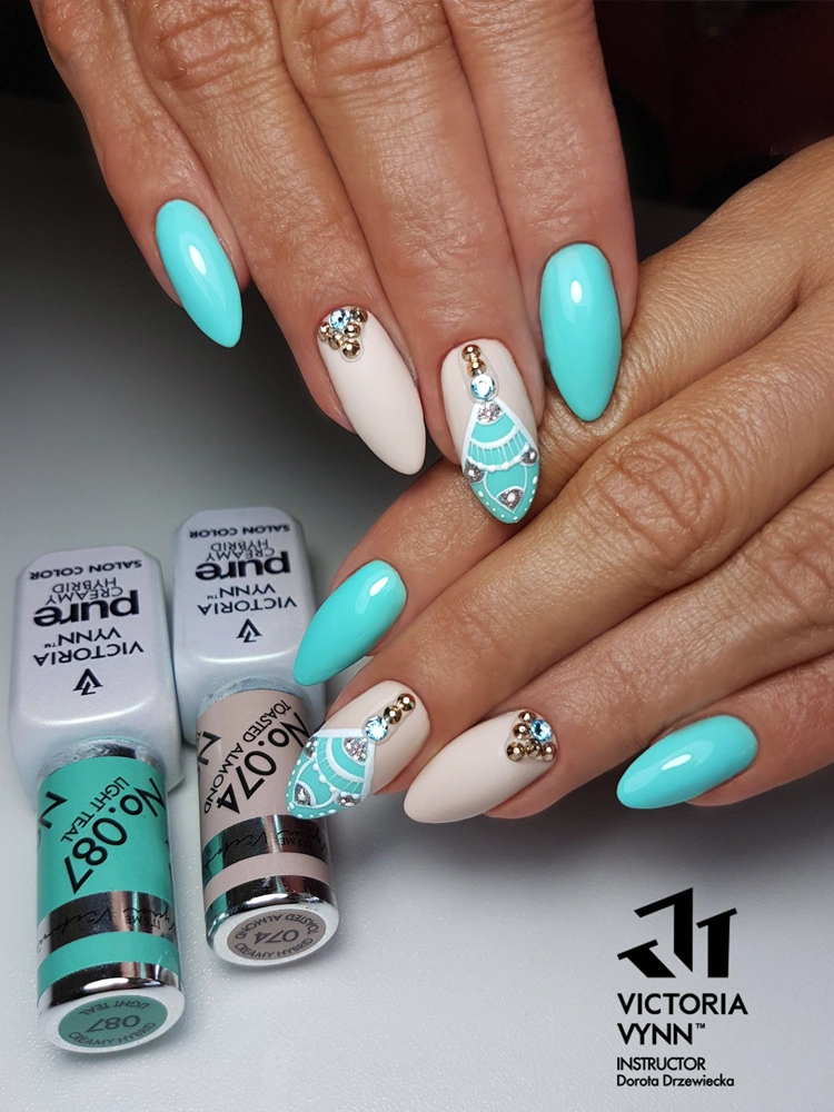 Pure Creamy Hybrid Gel Polish No. 074 Toasted Almond 16 best nude pink nails Victoria VYNN Pure Creamy Hybrid Toasted Almond 074 1 7