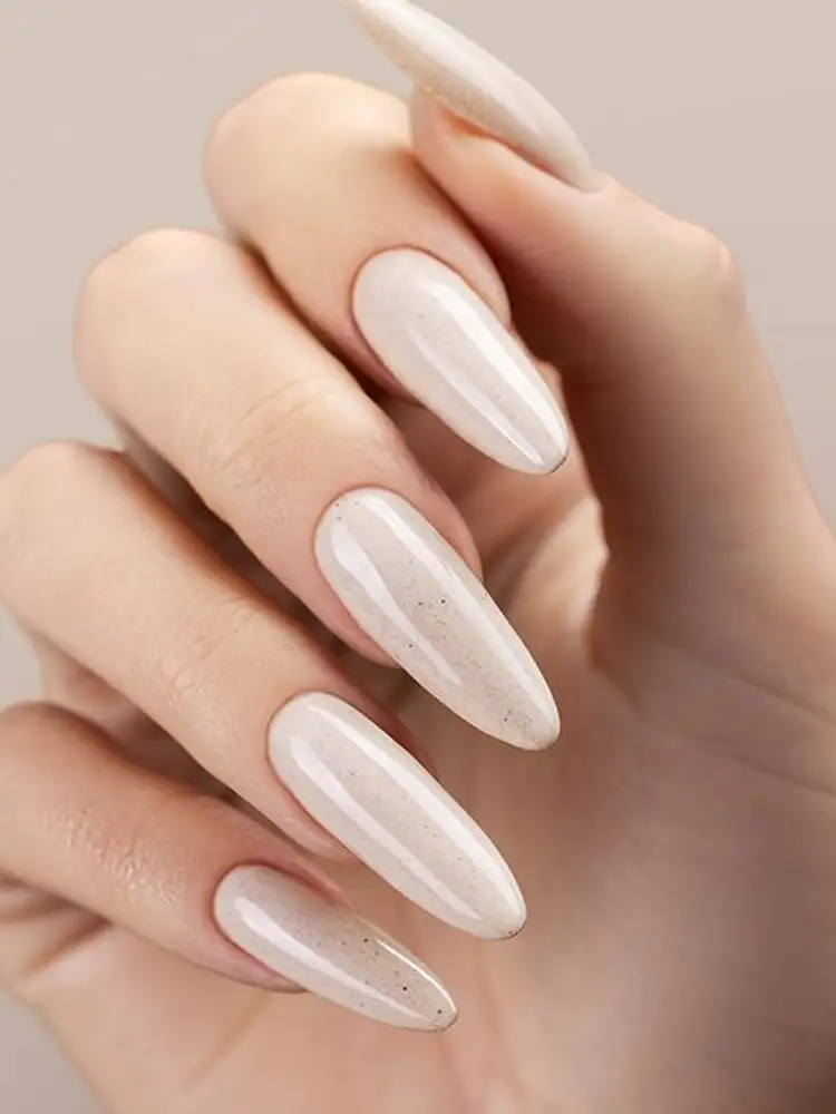 Victoria VYNN Pure Creamy Hybrid Gel Polish No. 242 Dreamlike Marble 4 victoria vynn pure creamy hybrid fall 2023 earthy collection no. 242