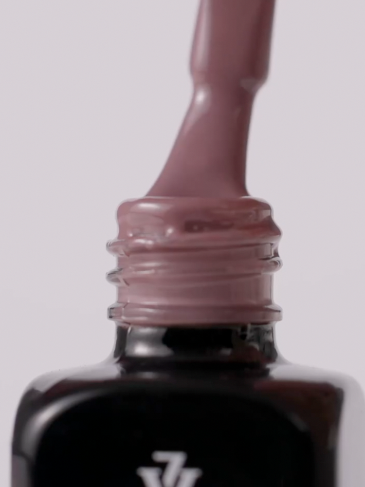 victoria vynn im woman collection gel polish no. 384 im creative 1 7