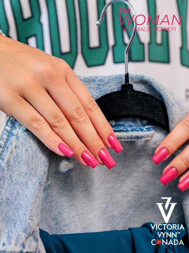 Victoria VYNN Gel Polish No. 390 I'm Feminine 6 victoria vynn im woman collection gel polish no. 390 im feminine 1 2