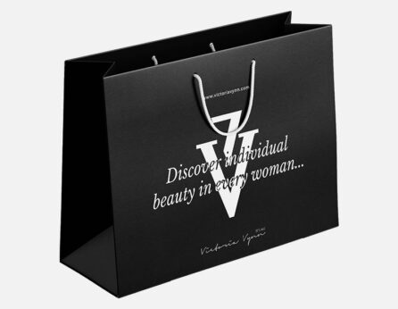 Victoria Vynn Gift Box 33x24x10 cm